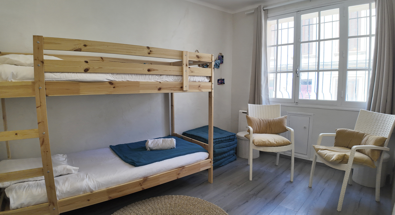 LLI 10 – Appartement T6 103 m2 à vendre à Bormes-les-Mimosas (17)
