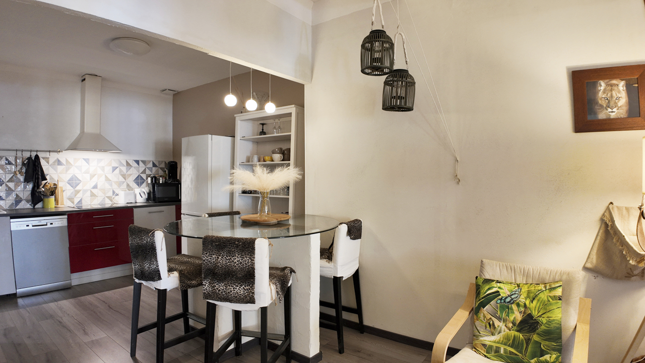 LLI 10 – Appartement T6 103 m2 à vendre à Bormes-les-Mimosas (2)