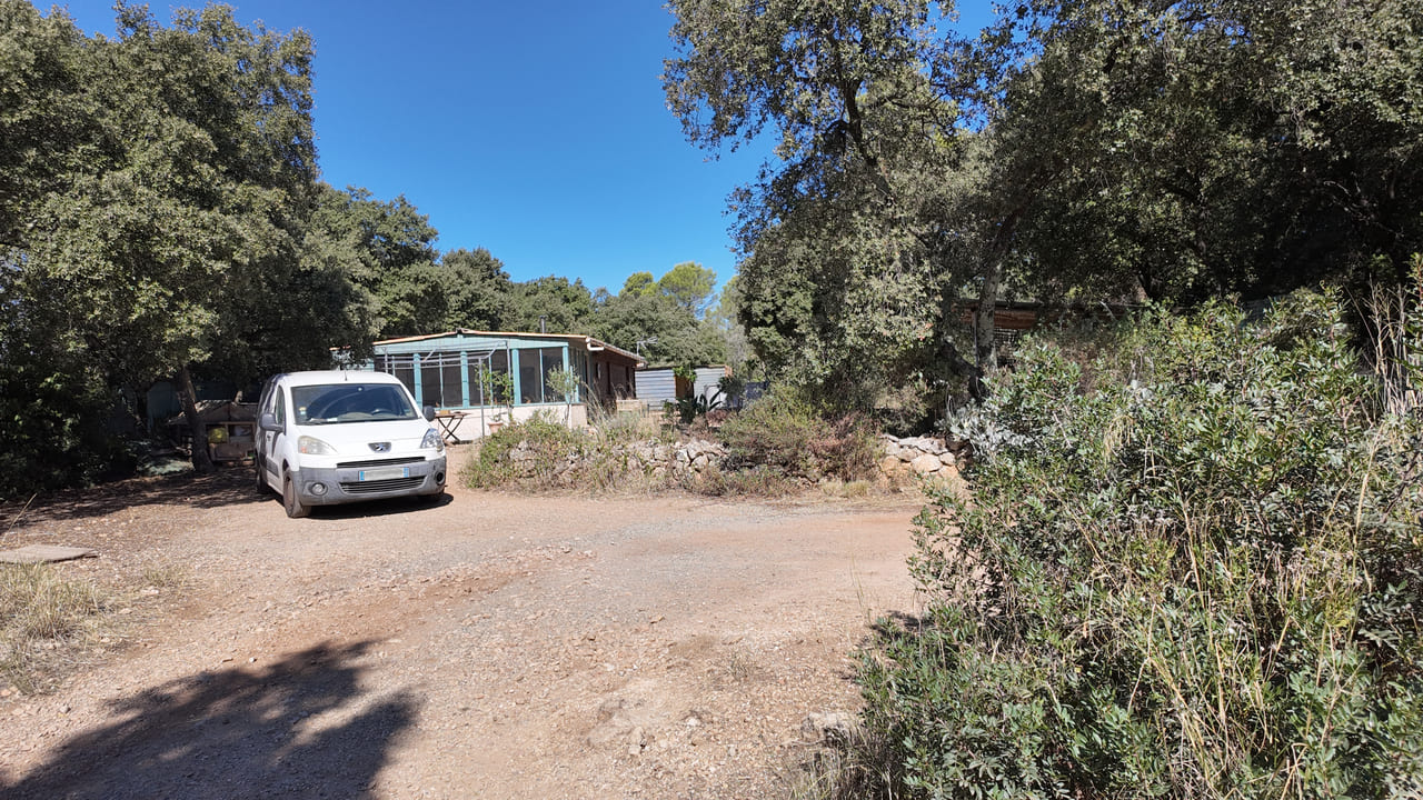 LLI 12 – Cabanon T3 avec terrain zone naturelle à vendre à Carnoules (Var) (19)