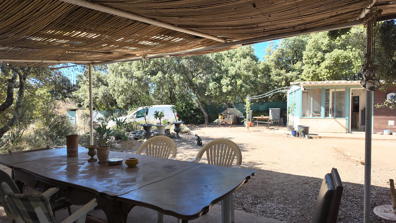 LLI 12 – Cabanon T3 avec terrain zone naturelle à vendre à Carnoules (Var) (5)